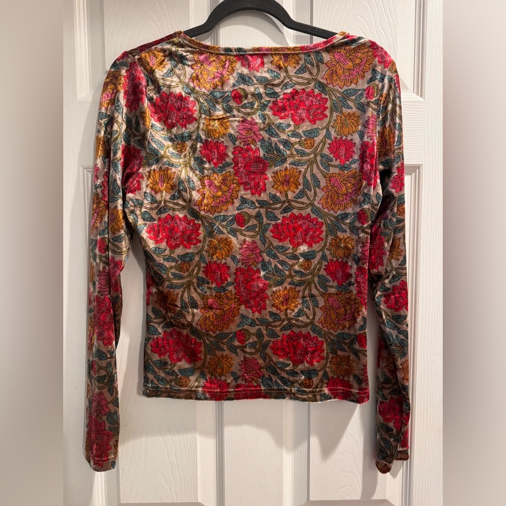 NWT Natural Life Velvet Floral Colorful Long Sleeve top - Picture 5 of 7